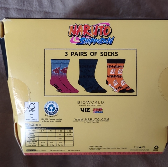 Bundle of character socks - Picture 8 of 16